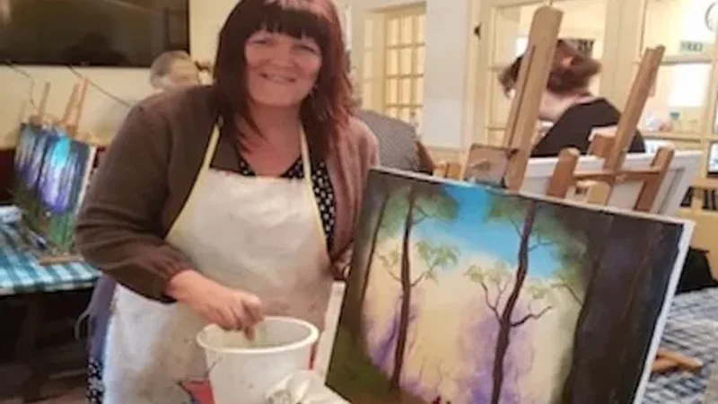 What to expect at your first oil painting class with Paint with Mark