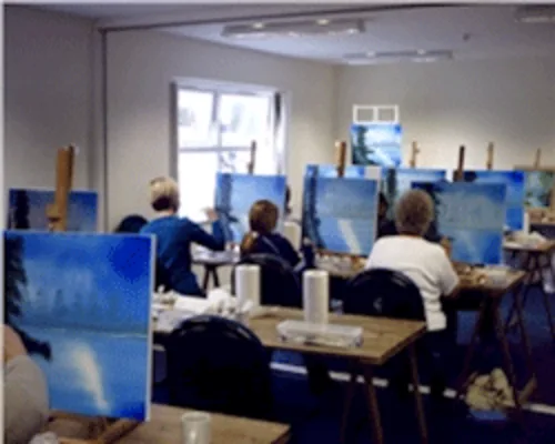 Beginner oil painting class results near Tunbridge Wells Finished beginner oil paintings from an art class near Tunbridge Wells